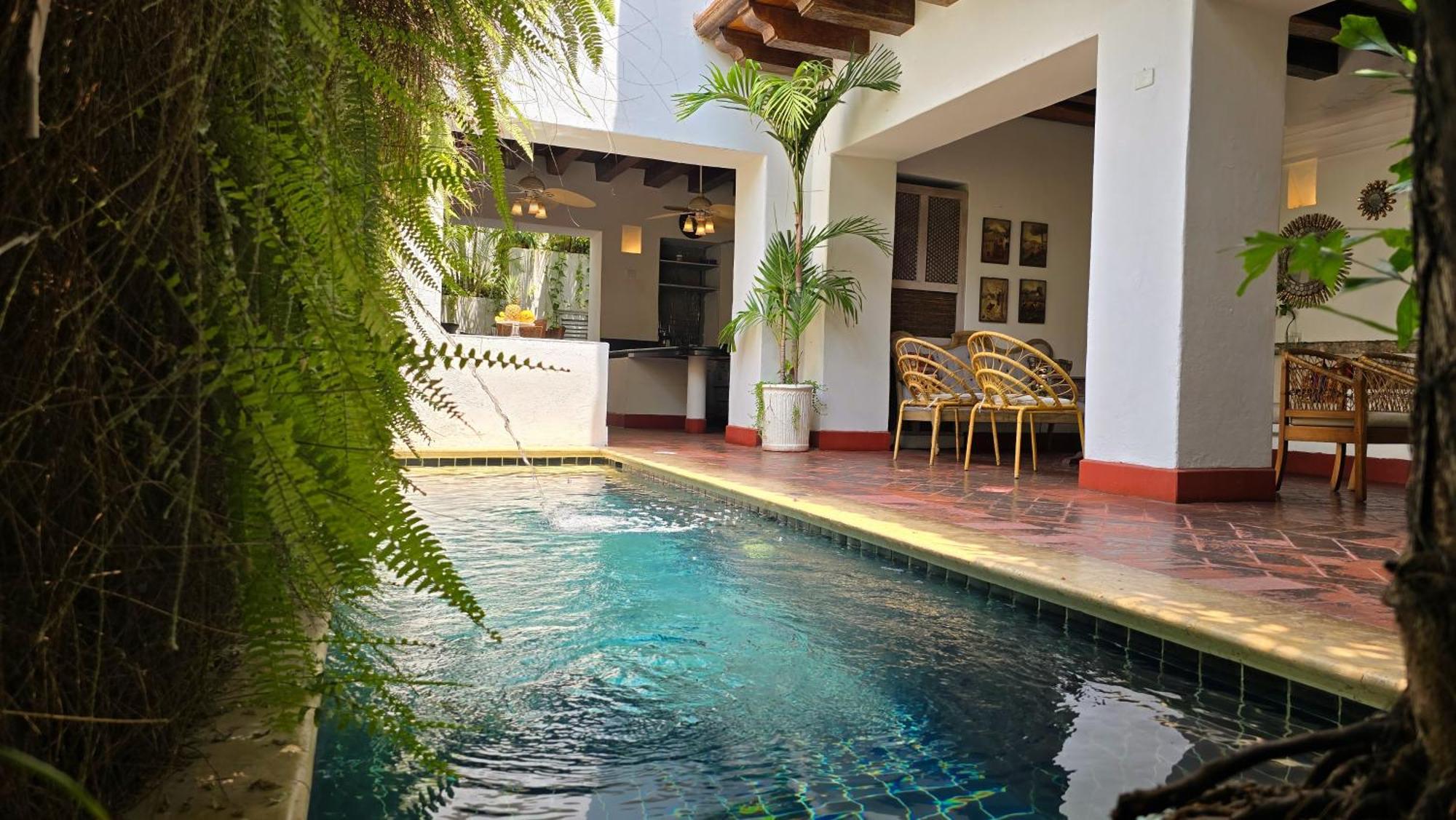 Casa La Tablada By Gb Collection